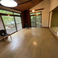 (居間)