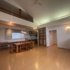 (居間)