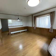 (居間)